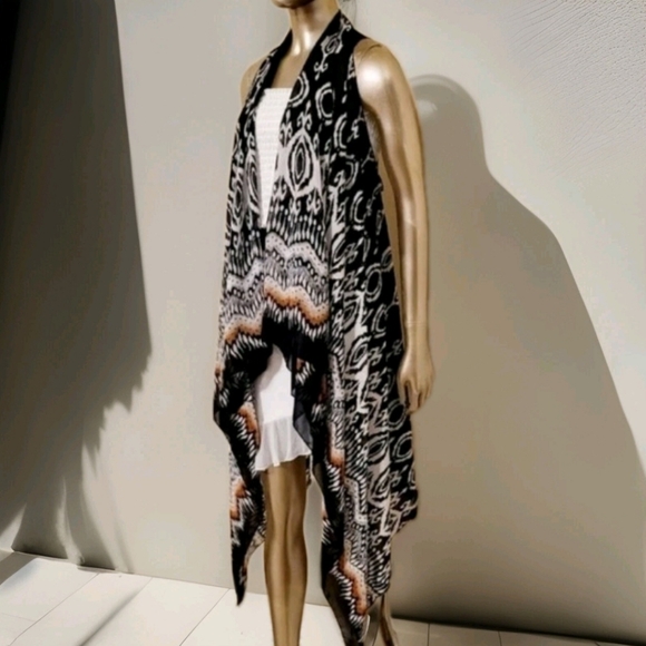 NWT Black Sheer Bohemian Print Long Sleeveless Kimono Vest - Picture 6 of 16